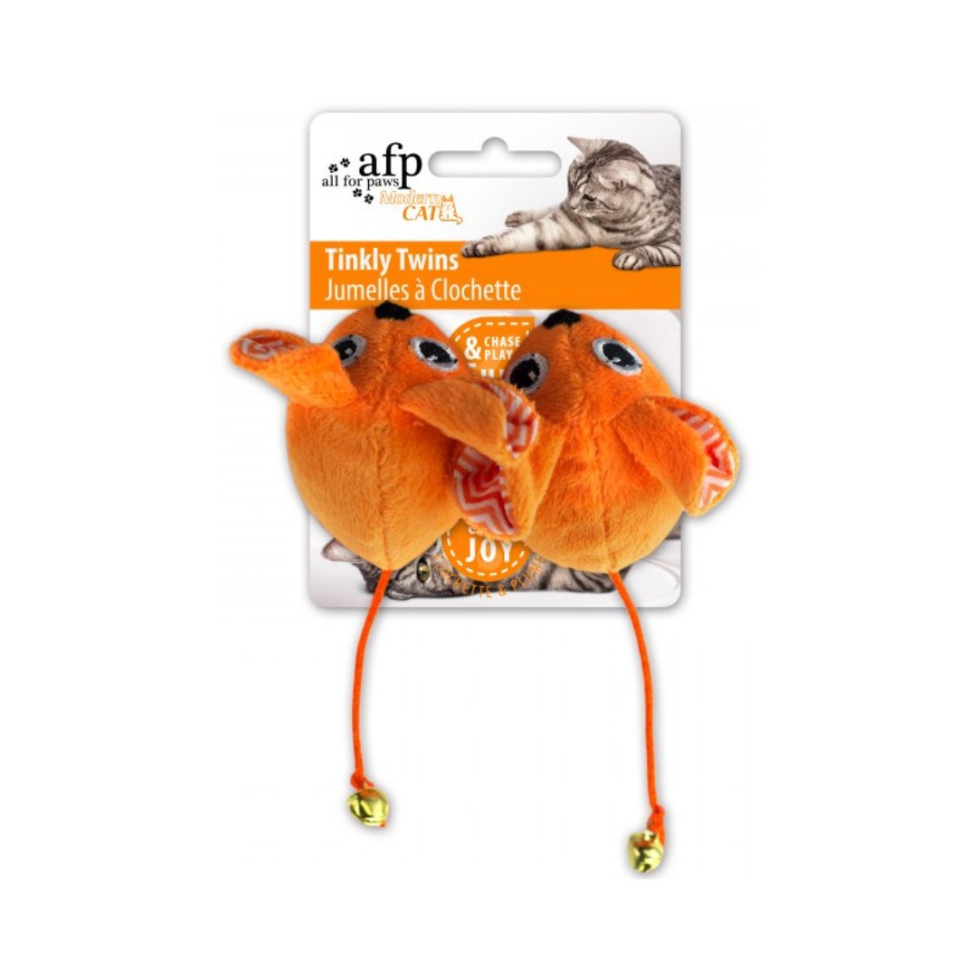 All For Paws Tinkly Twins Cat Toy is a great way to keep your feline entertained. Filled with catnip and has a tinkly bell on the tail. Your cat will love playing with these twins - Orange Color.
