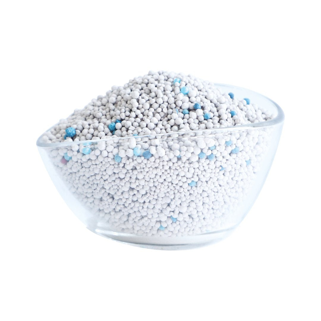 Kit Cat Classic Clump Lavender cat litter is enhanced with deodorizing beads and specially formulated by cat lovers to provide exceptional odor control and easy cleaning - Full.