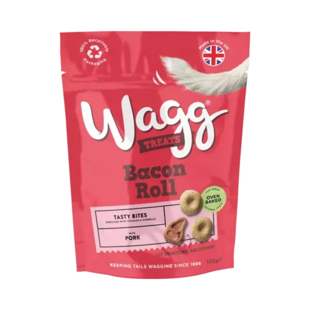Wagg Bacon Roll Pork Tasty Bites Oven Baked Dog Treats 125 g pack