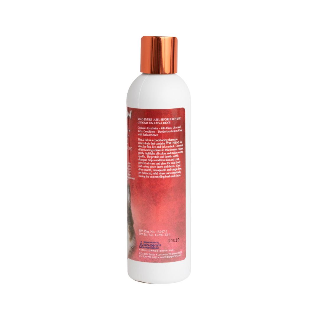 Bio-Groom Flea and Tick shampoo for cats is a conditioning shampoo concentrate that contains Pyrethrins for effective flea, lice, and tick control.