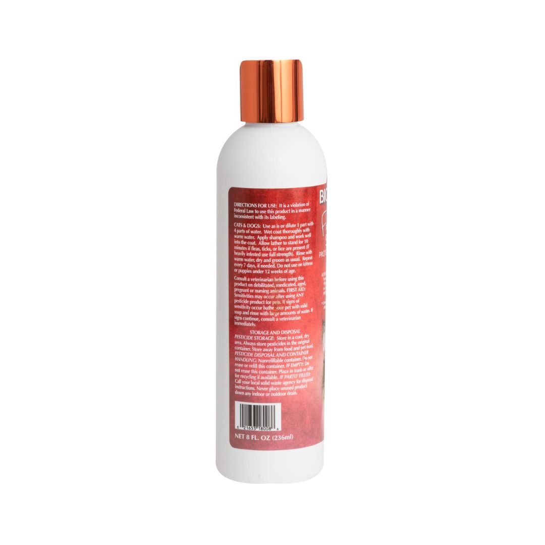 Bio-Groom Flea and Tick shampoo for cats is a conditioning shampoo concentrate that contains Pyrethrins for effective flea, lice, and tick control.4