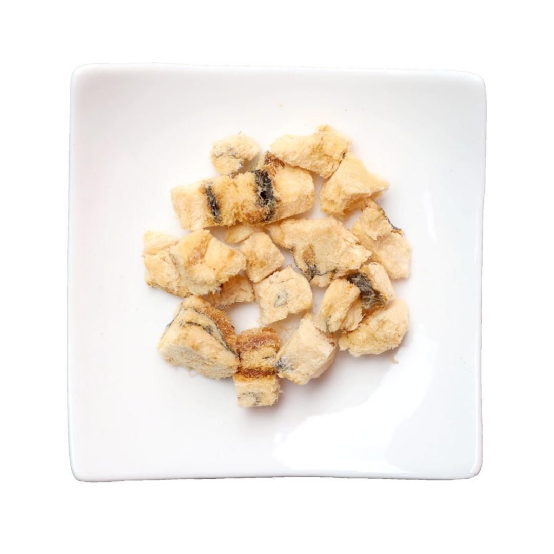 Kit Cat Freeze Bites Cod Fish Cat Treats are grain and gluten-free and contain nothing artificial. Our freeze-baked cat treats are made with only one ingredient, which is 100% Cod Fish Full.