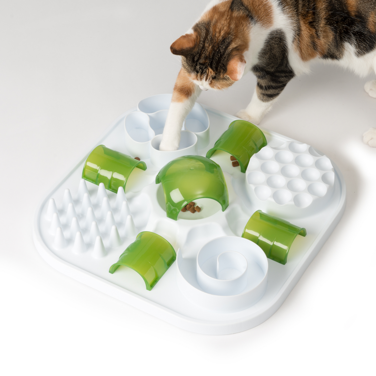 Catit Treat Puzzle Interactive Cat Toy - product view 2
