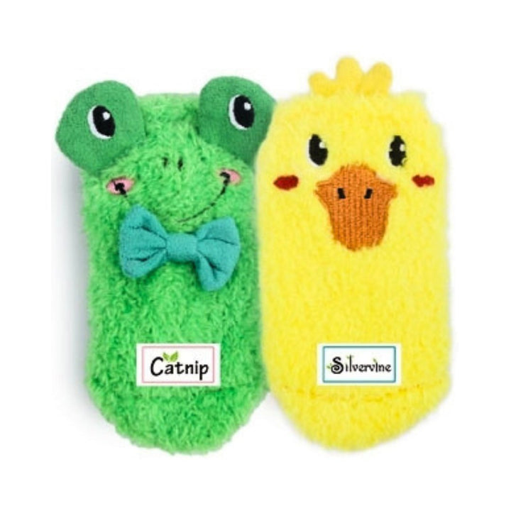 All For Paws Cuddler Farm Sock Cat Toy is a set of 2 designed in the shape of socks that your cat will love. It comes with a catnip inside to entice your furry friend further Full.