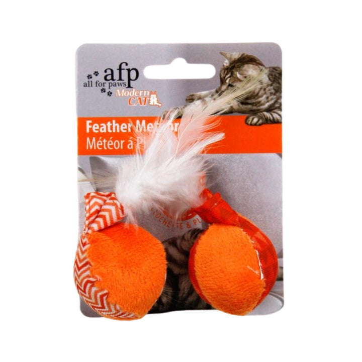 All For Paws Feather Meteor is the perfect toy for any cat. With its feathered tail and irresistible catnip filling, this toy will grab your feline friend's attention - Orange.