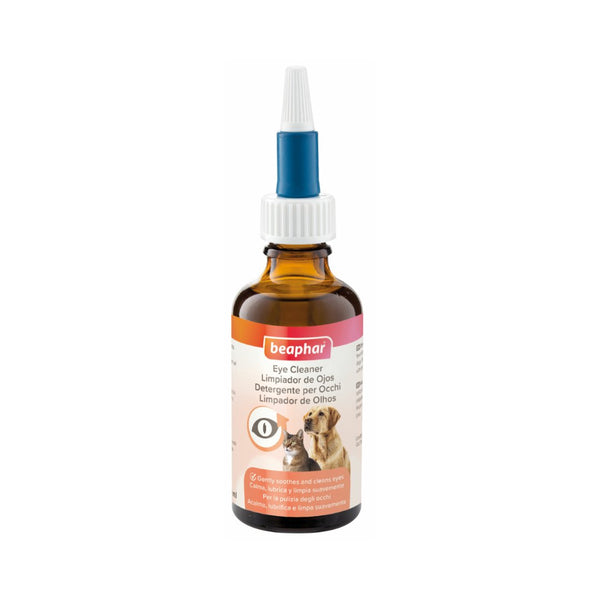 Beaphar Dog and Cat Eye Cleaner is a gentle formulation that helps naturally clean and soothes the eyes of cats and dogs.