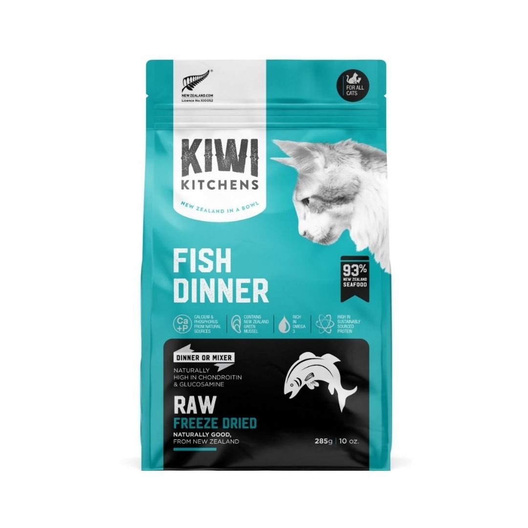 Kiwi Kitchens freeze-dried fish cat food with salmon, hoki, and ling in UAE for healthy cats.