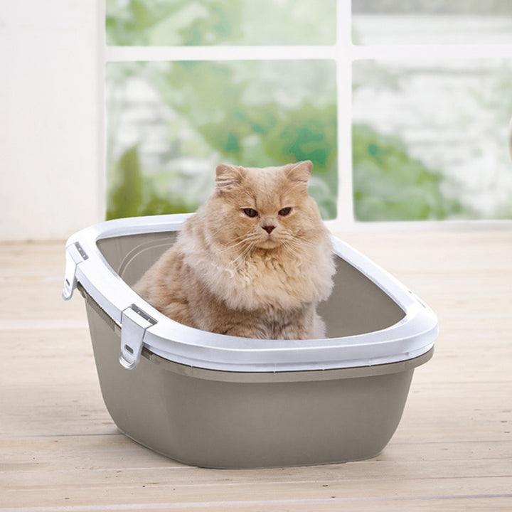 Elevate cat care with Savic Simba Sift Litter Tray. Extra-spacious, easy clean, perfect for multiple cats. Stylish, practical, and efficient.