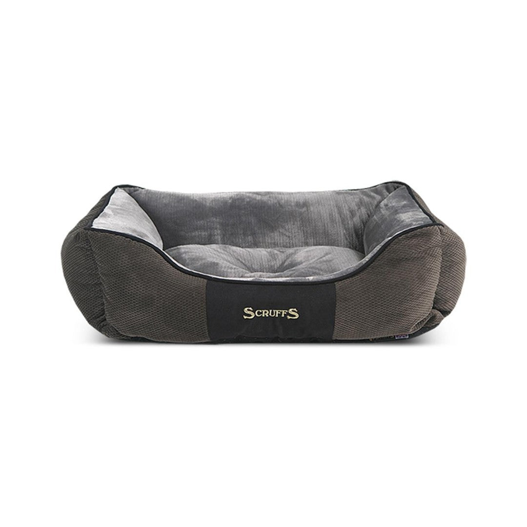 Indulge your pet in the lap of luxury with the Scruffs® Chester Box Dog Bed. Carefully crafted from rich chenille fabric, this bed collection exudes luxury and comfort. Graphite