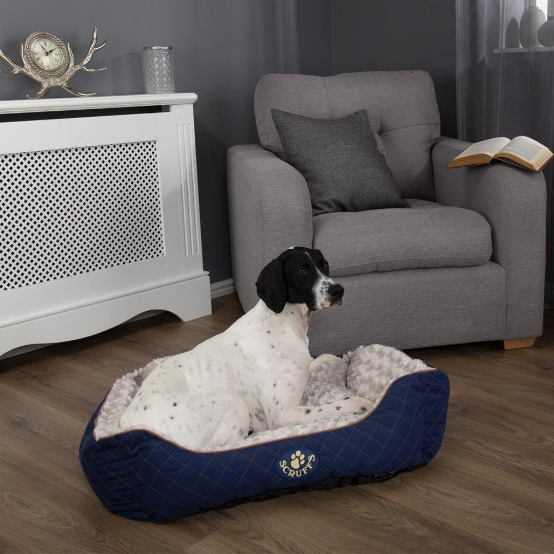 The Scruffs® Wilton dog bed collection combines style and comfort to create the perfect haven for your furry friend. They are crafted with a quilted outer fabric in a charming diamond pattern.