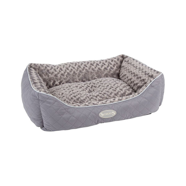 The Scruffs® Wilton dog bed collection combines style and comfort to create the perfect haven for your furry friend. They are crafted with a quilted outer fabric in a charming diamond pattern. Grey