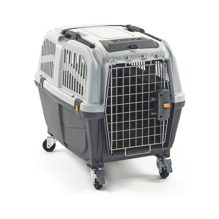 Detachable wheels set compatible with Skudo pet carriers, designed for effortless mobility and easy transportation - Full.