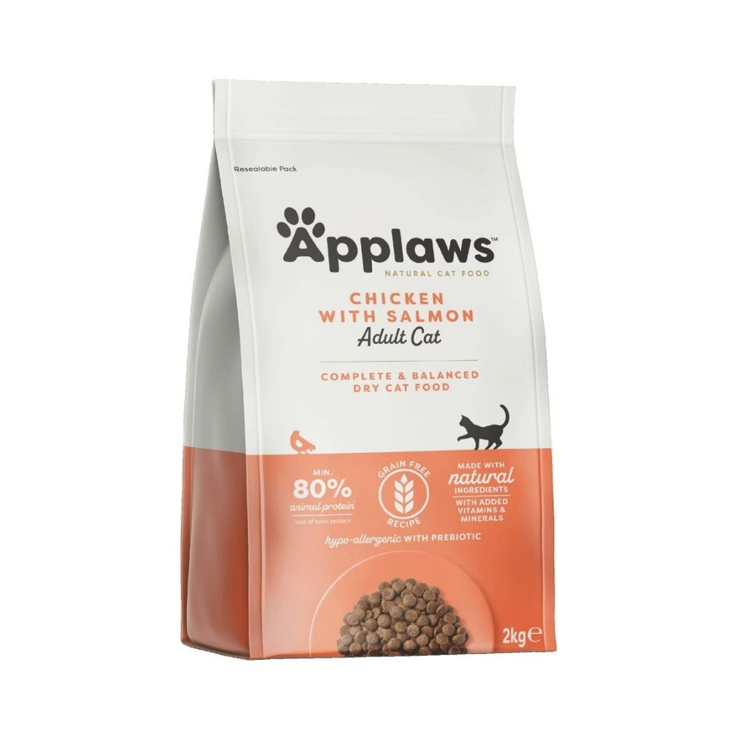 Grain-free Applaws Chicken & Salmon Dry Cat Food for adult cats in the UAE with anti-hairball and urinary health support