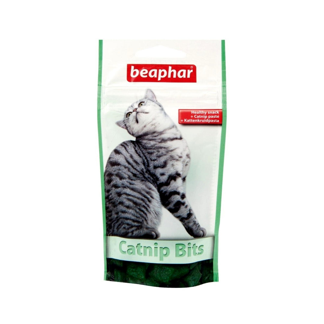 Beaphar Catnip Bits Healthy Cat Treats - front packaging