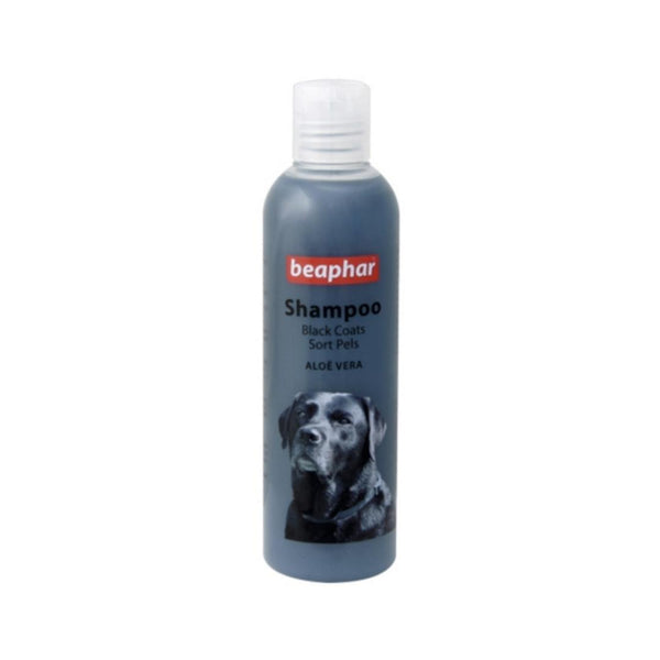 Beaphar Shampoo is a specially formulated, cleansing shampoo for dogs. The shampoo contains aloe vera for naturally moisturized skin - Black.
