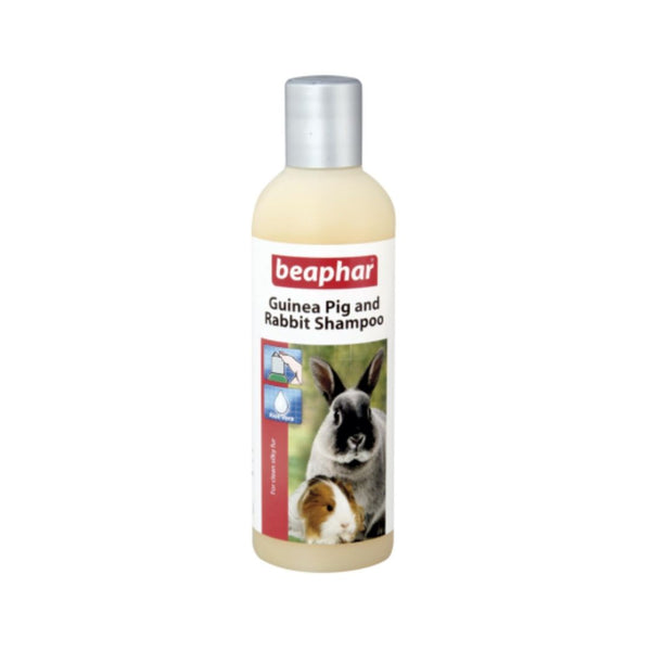 Beaphar gentle shampoo with the fresh smell of camomile.. Suitable for rabbits, guinea pigs, and most other small animals.