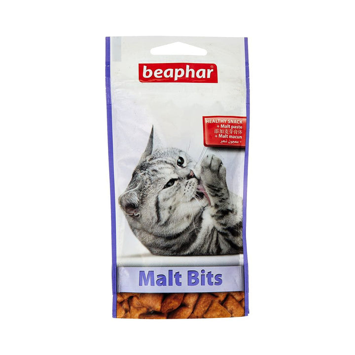 Beaphar Malt-Bits for cats are crunchy treats filled with malt paste. The easy way to prevent and treat hairballs!