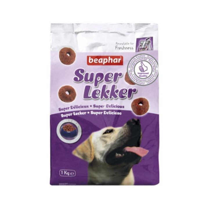 Beaphar Super Lekker Dog Treats is a tender dog meal made with cereal, meat, vegetables, vitamins, and minerals, making it a complete and easily digestible meal that dogs love.