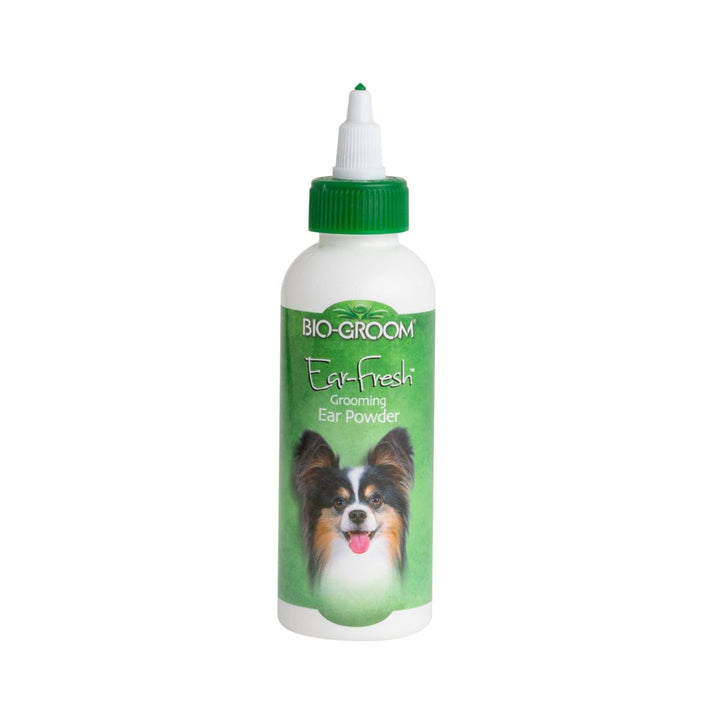 Bio-Groom Ear Fresh Grooming Powder helps keep your pup’s ears dry and reduces odor that is not caused by parasites or clinical conditions.