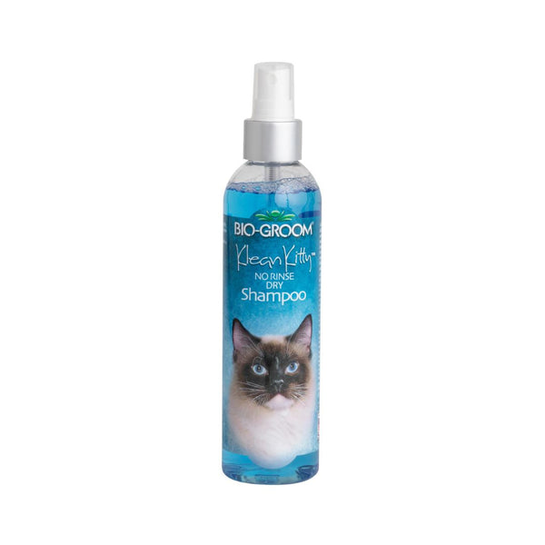 Bio-Groom Klean Kitty is a waterless, no-rinse cat shampoo. This shortcut to a bath contains conditioners that leave the skin and coat looking and feeling their best.