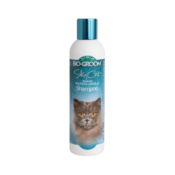 Bio-Groom Silky Cat is a tearless, protein-lanolin cat shampoo. Silky Cat is a baby-mild, coconut oil base shampoo that conditions as it cleans and leaves the coat smelling fresh and clean.