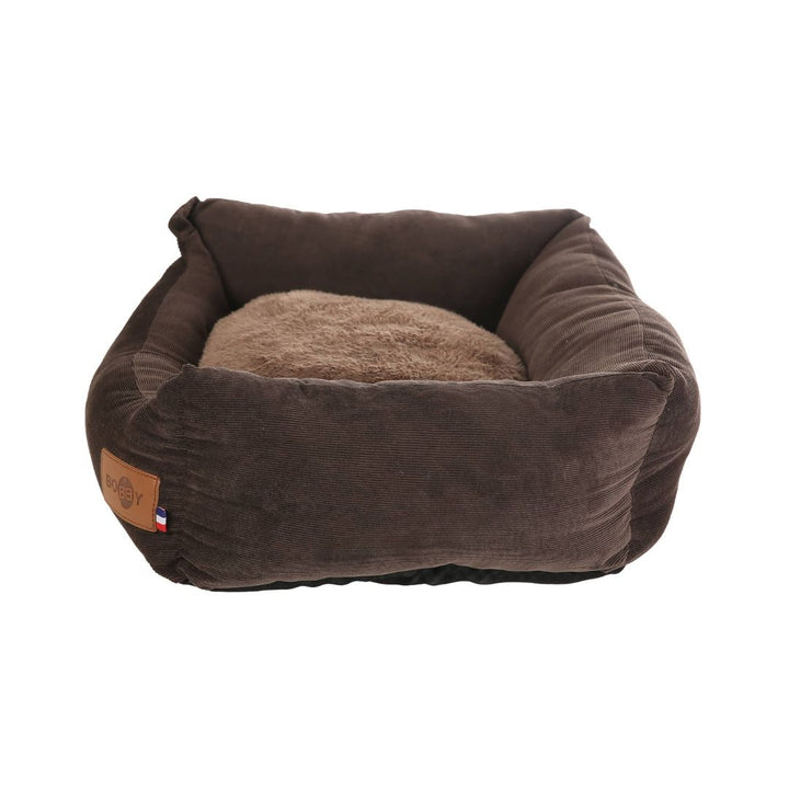Bobby Daryl Brown Dogs and Cats Basket Bed Two-tone cushion. Delivers outstanding comfort, design, and quality guaranteed to keep your beloved furry friend happy.