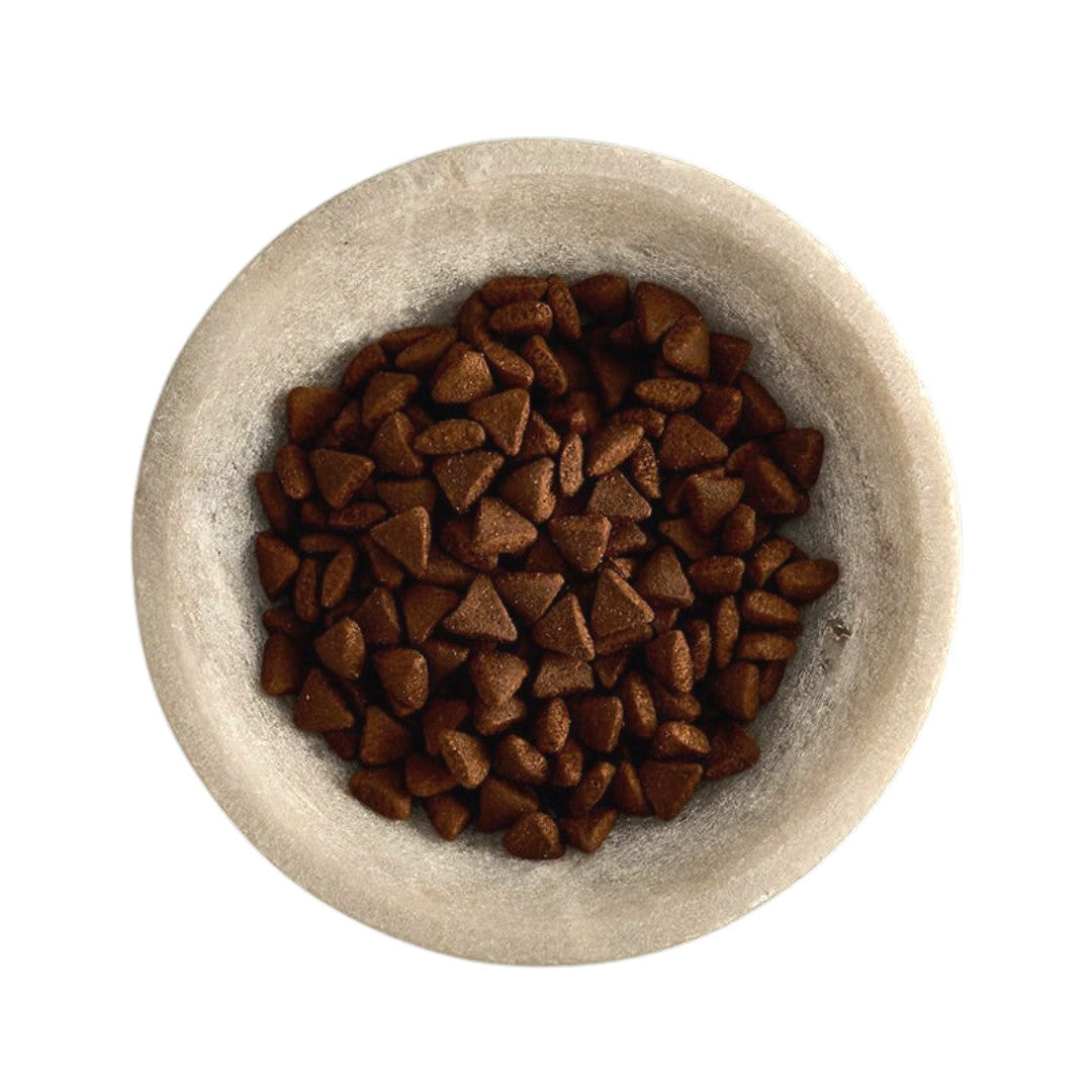 Kibble size of Canagan Chicken Cat Food – Grain-Free, High Protein for All Life Stages