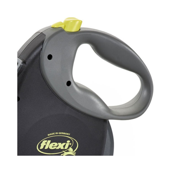Flexi Giant Tape Leash For Dogs designed for training sessions. Convenient handling with a brake button, permanent stop feature, and ergonomic soft grip 1.