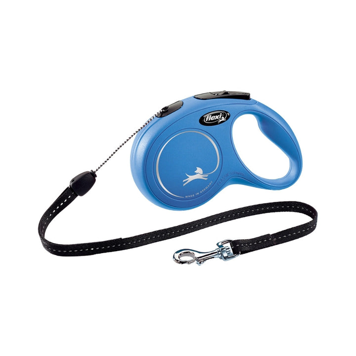 Flexi New Classic Cord Dog Leash with a comfortable braking system. Flexi braking systems are not only intuitive and smooth, but they also react in a split second Blue.