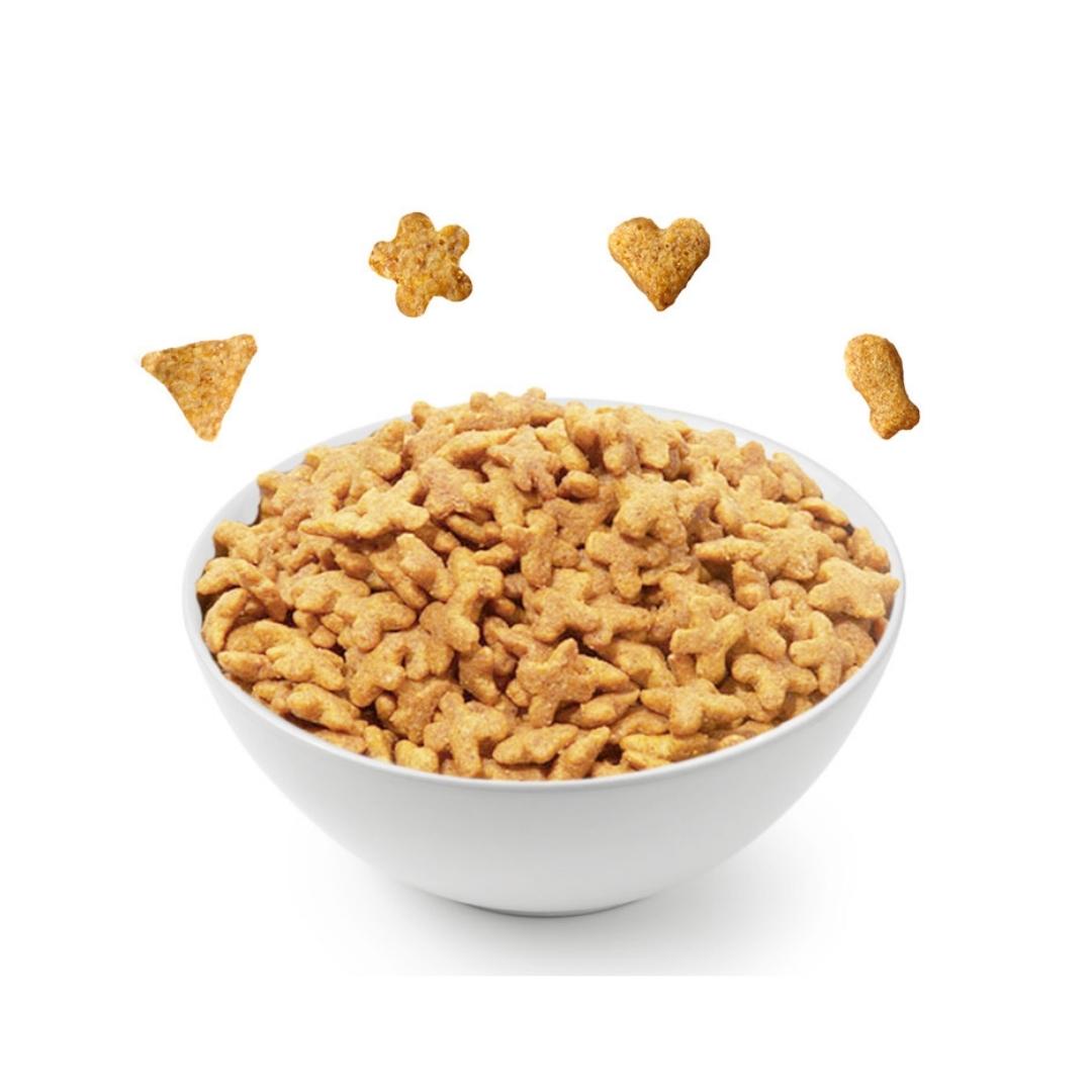 Treat your cat to the delightful crunch of Kit Cat Kitty Crunch Beef Flavor, meticulously crafted by cat-loving nutritionists Full.