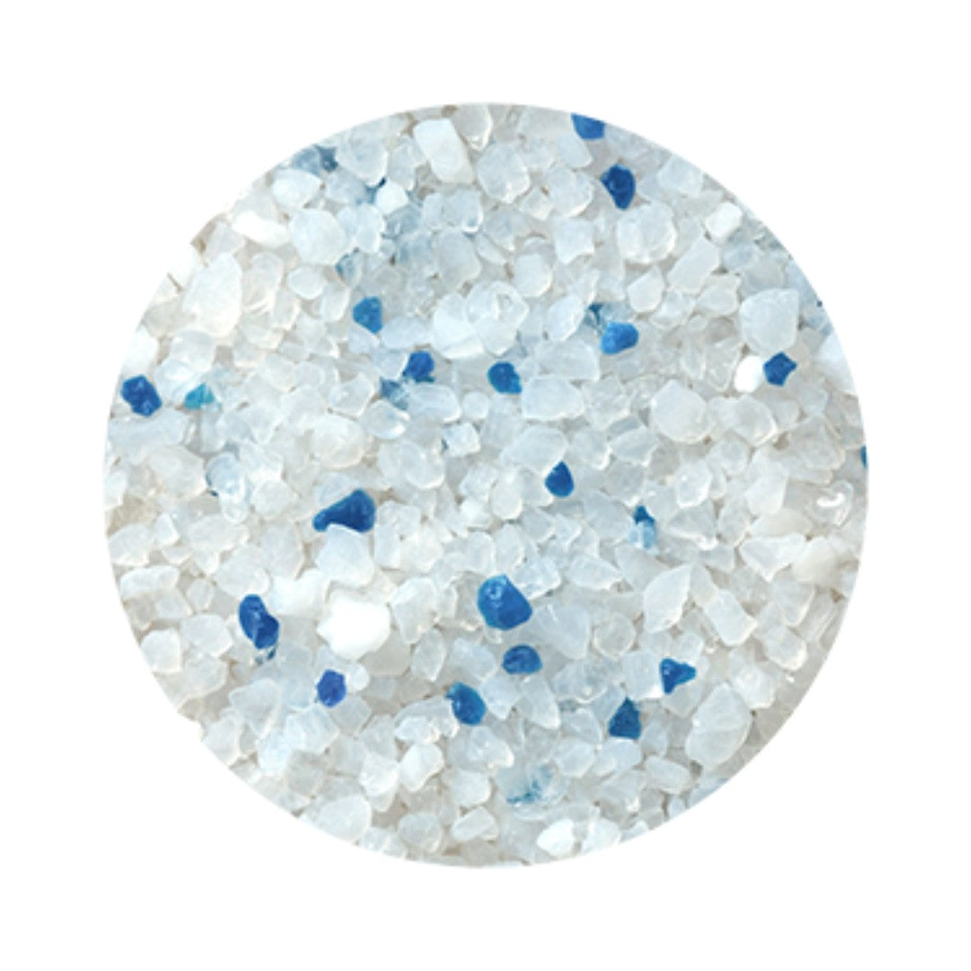 LindoCat Crystal Silica Gel Cat Litter is a hygienic litter of fine silica gel crystals. This hypoallergenic material is harmless to cats. 2